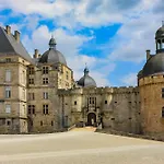 Le Picot Holiday home